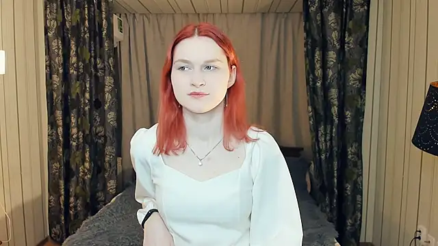 Snapshot of LinaMalech chatting on 02.26.26 LinaMalech online show from 02.26.26