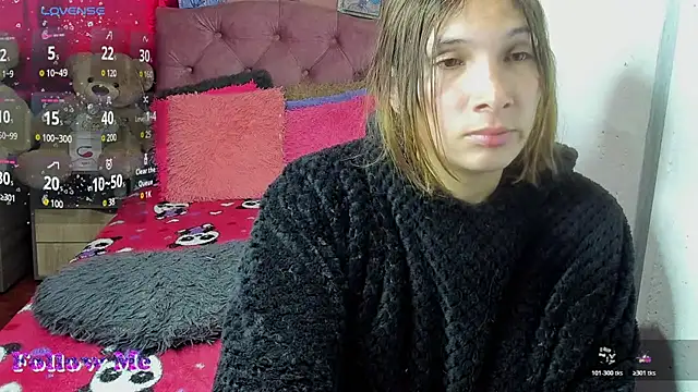 Tiffanny bunny97 online show from 03.18.26