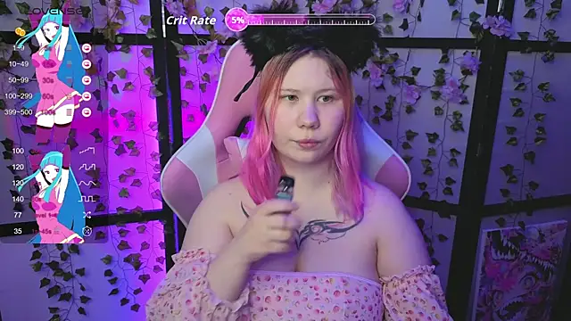 Snapshot of kitsune_little chatting on 02.19.26 kitsune little online show from 02.19.26