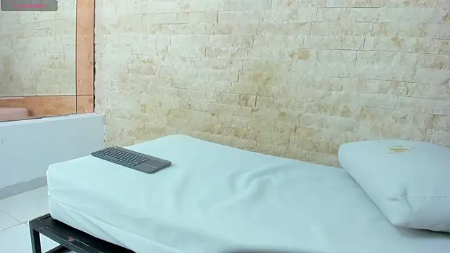 salome morris online show from 02.13.26