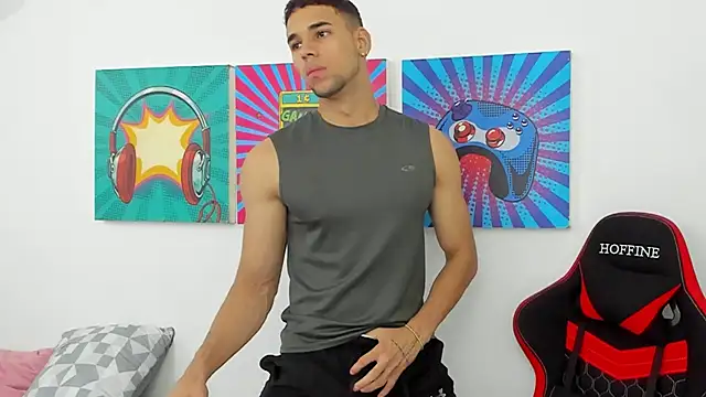 Thomas walker14 online show from 03.31.26