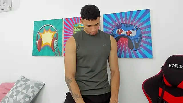 Thomas walker14 online show from 04.18.26