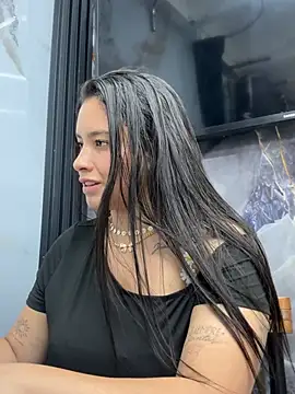 Miss Bella Flame online show from 04.18.26