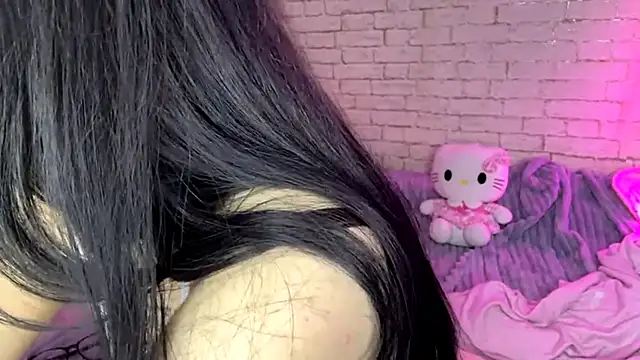 Snapshot of ExiePecue chatting on 02.22.26 ExiePecue online show from 02.22.26