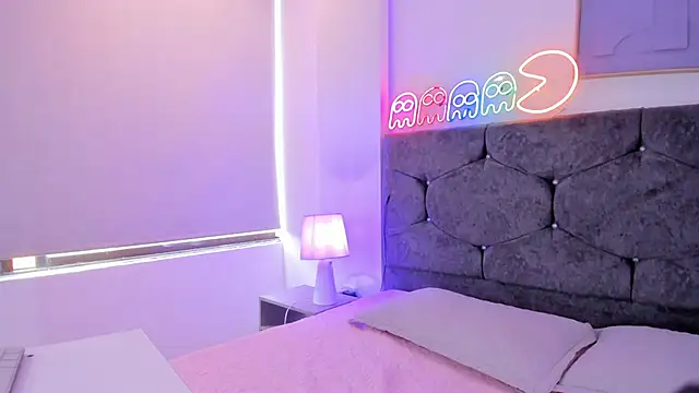 Megan Morphy online show from 04.14.26