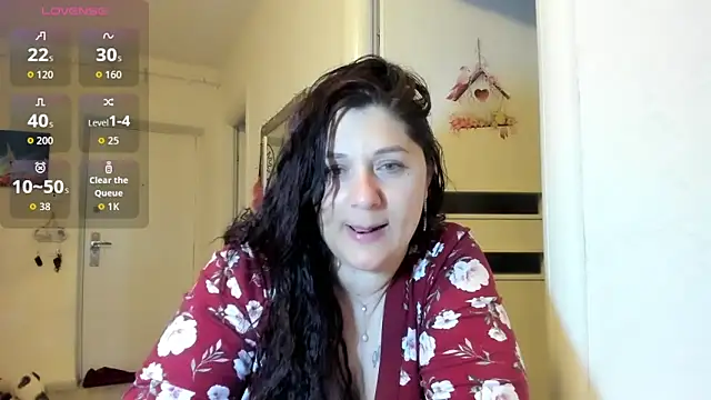 Snapshot of EVELYNA88 chatting on 04.23.26 EVELYNA88 online show from 04.23.26