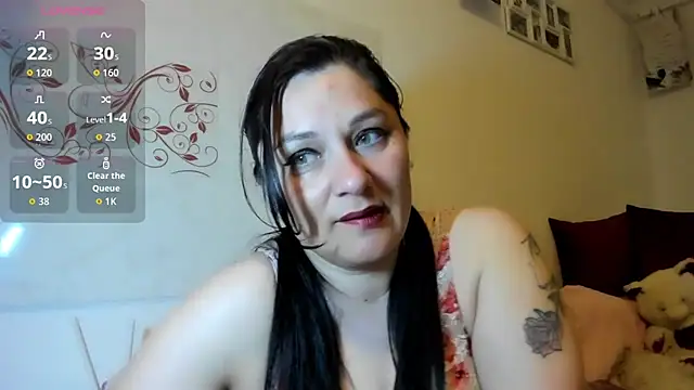 Snapshot of EVELYNA88 chatting on 05.07.26 EVELYNA88 online show from 05.07.26
