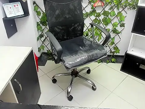 Snapshot of Scarlett_Moom chatting on 02.23.26 Scarlett Moom online show from 02.23.26