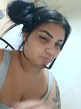 Snapshot of CubanaCulonaxxx chatting on 02.25.26 CubanaCulonaxxx online show from 02.25.26