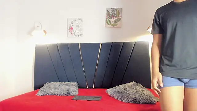 Snapshot of kleiver_cum18 chatting on 03.02.26 kleiver cum18 online show from 03.02.26