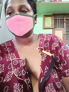 Snapshot of tamilkaviya431 chatting on 05.30.26 tamilkaviya431 online show from 05.30.26