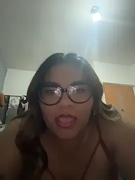 Snapshot of ludmila_x chatting on 05.05.26 ludmila x online show from 05.05.26