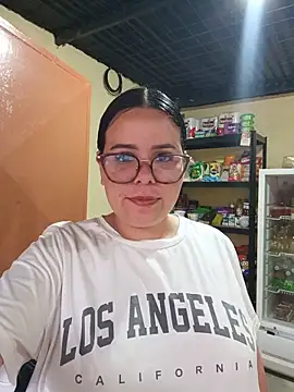 Snapshot of Blanquita_vip chatting on 06.18.26 Blanquita vip online show from 06.18.26
