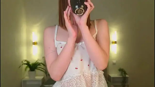 MellyAlfaay online show from 02.24.26