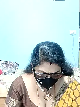 Snapshot of Kannadasexywifes chatting on 05.07.26 Kannadasexywifes online show from 05.07.26