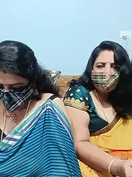 Snapshot of Kannadasexywifes chatting on 05.15.26 Kannadasexywifes online show from 05.15.26