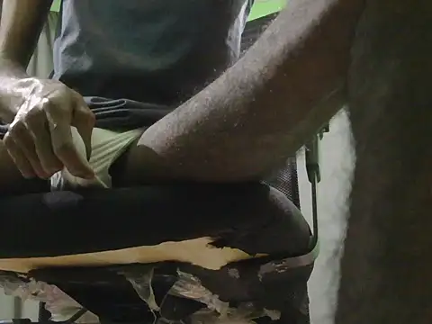 Snapshot of Sexyoreoslim34 chatting on 02.15.26 Sexyoreoslim34 online show from 02.15.26