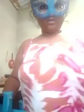 Snapshot of shanaya-baby77 chatting on 02.18.26 shanaya-baby77 online show from 02.18.26