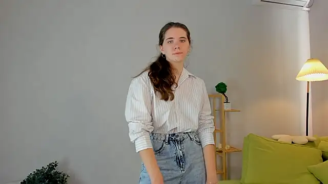 JacquelynGraig online show from 02.17.26