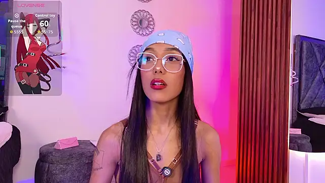 Snapshot of LunaVelour13 chatting on 02.24.26 LunaVelour13 online show from 02.24.26