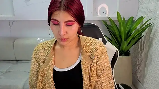 Snapshot of emily__tp chatting on 02.20.26 emily tp online show from 02.20.26