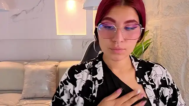 Snapshot of emily__tp chatting on 02.24.26 emily tp online show from 02.24.26