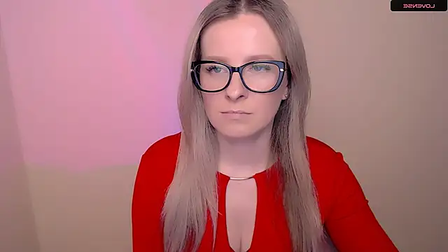 AnnePeach online show from 04.18.26