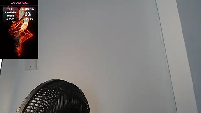 Snapshot of lily_rose1 chatting on 06.16.26 lily rose1 online show from 06.16.26