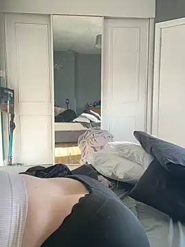 CurvyBx online show from 04.12.26