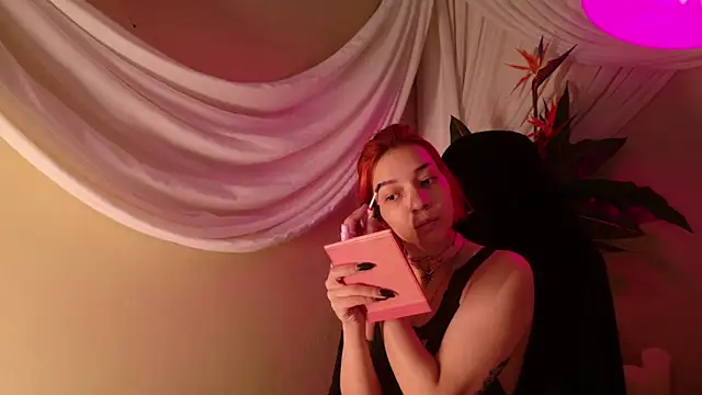 Snapshot of sandy_westt chatting on 03.03.26 sandy westt online show from 03.03.26