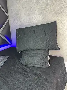 Lucian-greyy online show from 02.20.26