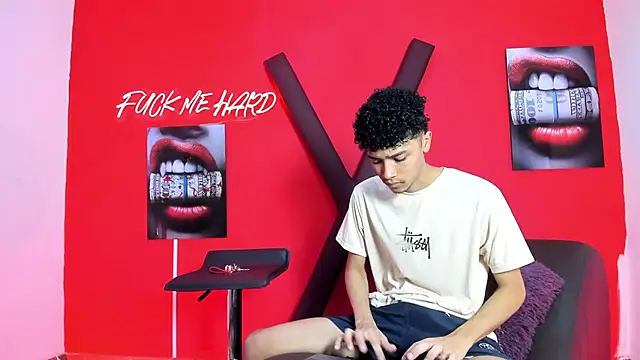 YOUNG BOYS HELL online show from 03.22.26