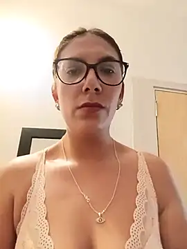 Silreinadorada online show from 03.30.26