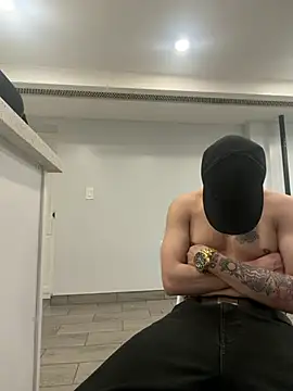 Jhon jairo420zzzz online show from 04.14.26