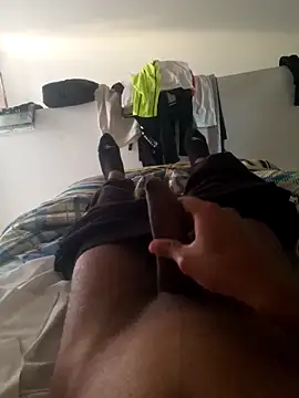 isuru lakshan online show from 04.16.26