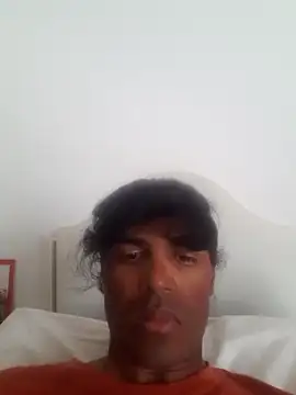 Snapshot of isuru_lakshan chatting on 07.09.26 isuru lakshan online show from 07.09.26