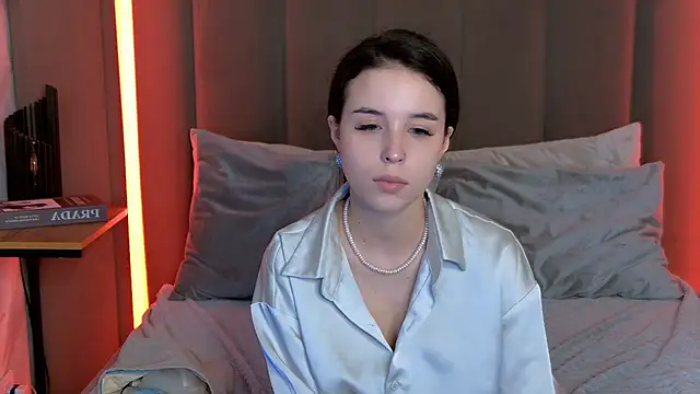 Snapshot of LanaLedger chatting on 05.18.26 LanaLedger online show from 05.18.26