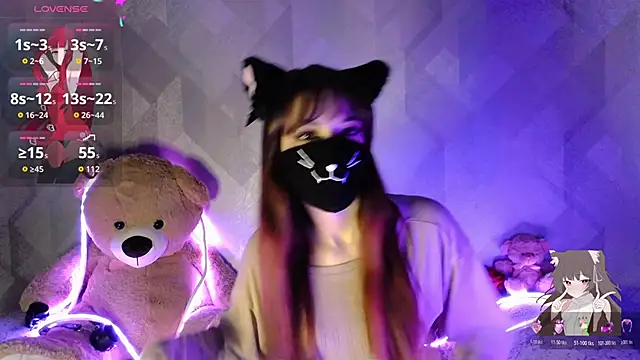 llonaMask online show from 03.17.26