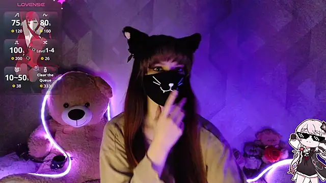llonaMask online show from 04.07.26