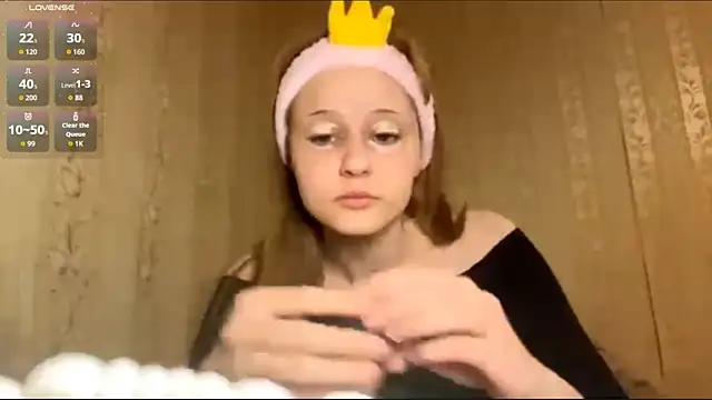 Snapshot of TriciaHartery chatting on 02.18.26 TriciaHartery online show from 02.18.26