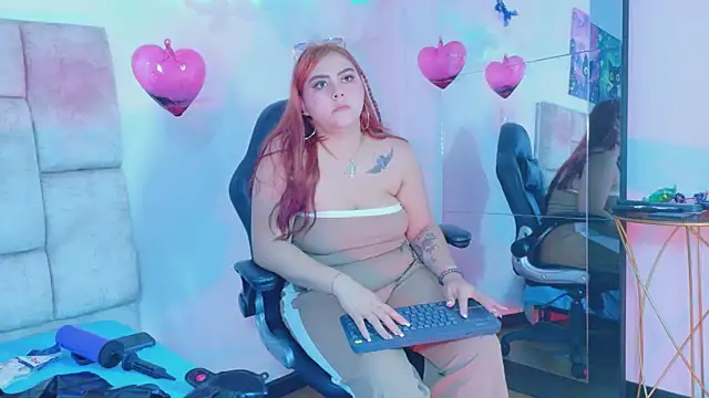 MiiaBlumm  online show from 03.07.26