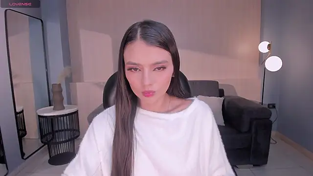 JulietteMoreau online show from 04.03.26