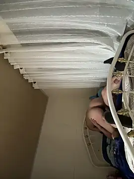 Snapshot of Valentinacouple chatting on 03.05.26 Valentinacouple online show from 03.05.26