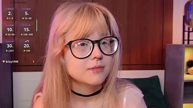 Snapshot of MoliQin chatting on 06.04.26 MoliQin online show from 06.04.26