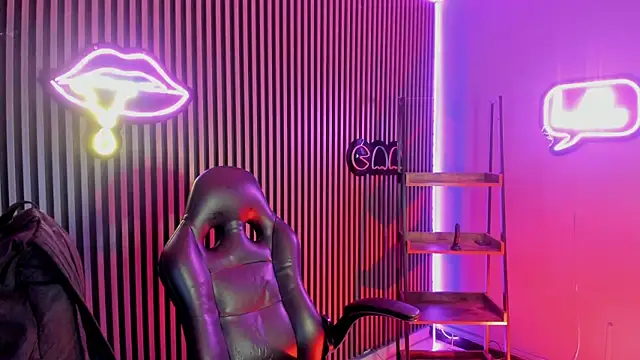 Maximoking26 online show from 03.26.26