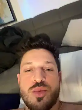 Snapshot of rafapradodxb chatting on 02.17.26 rafapradodxb online show from 02.17.26