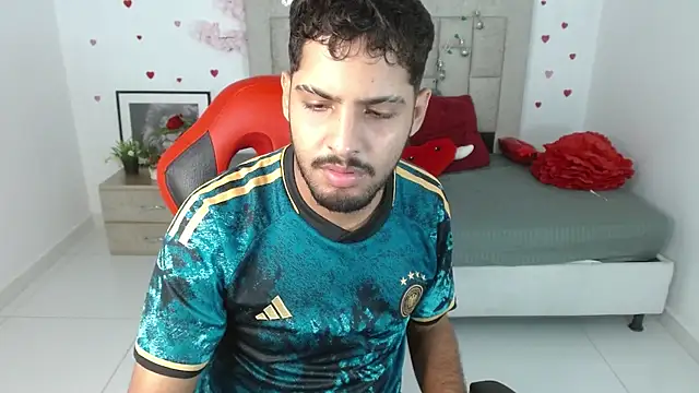 Snapshot of mister_fox723 chatting on 03.03.26 mister fox723 online show from 03.03.26