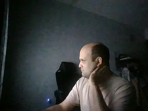 Snapshot of Heavy_Rebellx chatting on 02.17.26 Heavy Rebellx online show from 02.17.26