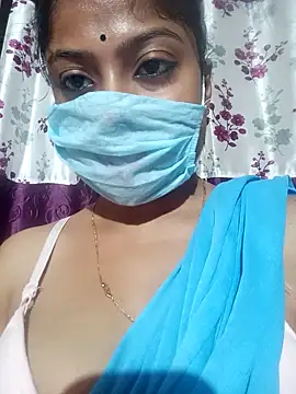 Snapshot of sona_sweet chatting on 02.17.26 sona sweet online show from 02.17.26