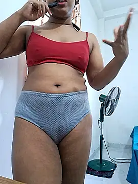 Queen Saara online show from 04.09.26